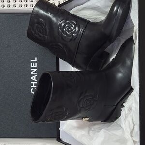 CHANEL Camellia Black Leather Boots